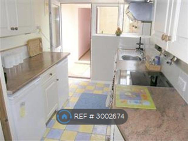 Room for rent in Fox Hill, Dulcote