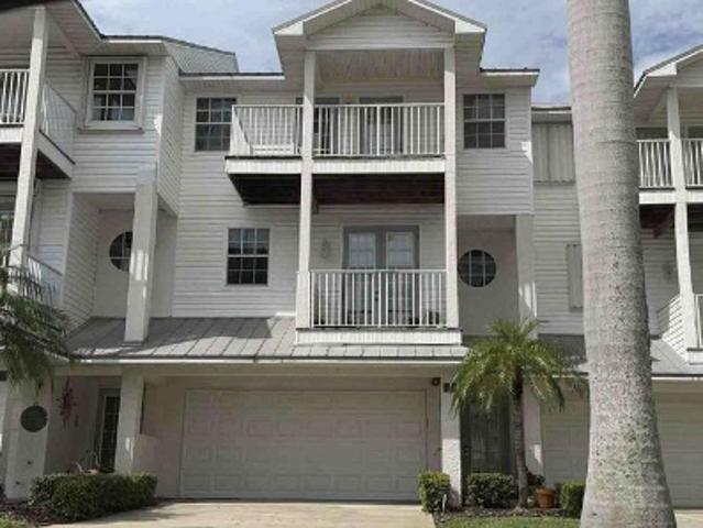 Townhouse for sale in Florida
