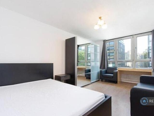 House for rent in Lyons, Greater London
