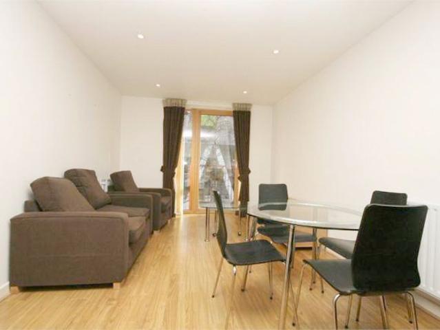 House for rent in London Borough of Barking and Dagenham, Greater London