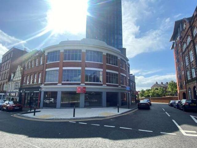House for sale in Newcastle-under-Lyme, Staffordshire
