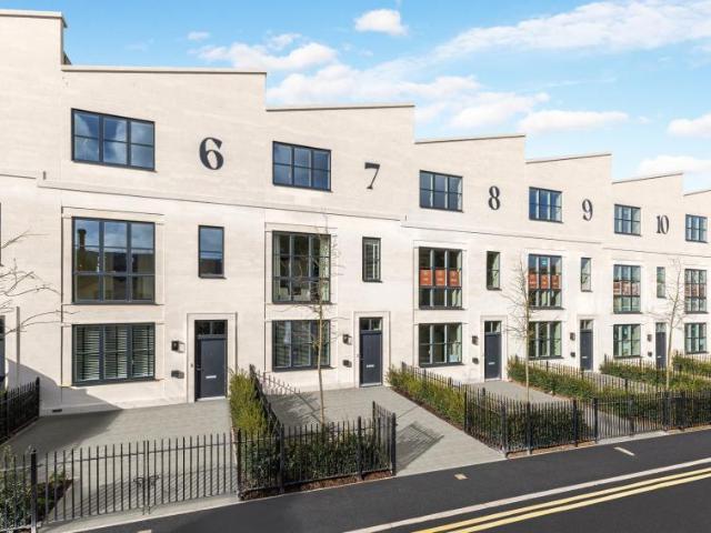 Apartment for sale in East Twerton, Bath