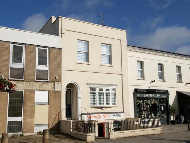 Apartment for rent in Golden Valley, Gloucestershire