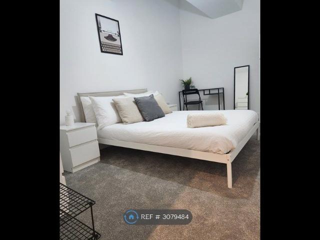 Apartment for rent in Paintworks, Bristol