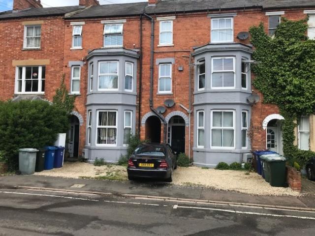 Room for rent in Evershot, Oxfordshire