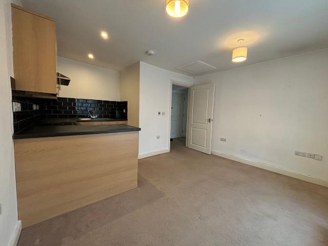 Apartment for rent in Ewens Farm, Golden Valley