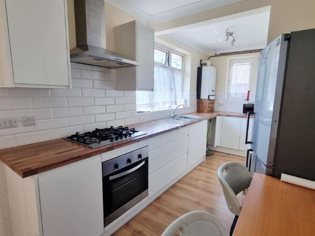 Apartment for rent in London Borough of Hounslow, Greater London
