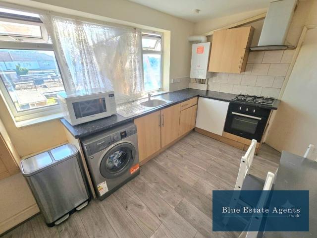 Apartment for rent in London Borough of Hounslow, Greater London