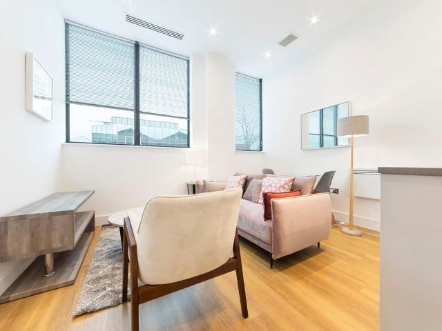 Apartment for rent in Slough