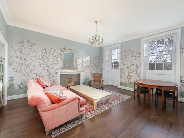 Apartment for rent in Coombe Bottom, Thurloxton