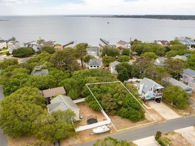 Land for sale in Kill Devil Hills, North Carolina