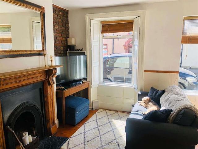 House to rent in Bluebell, North Tipperary