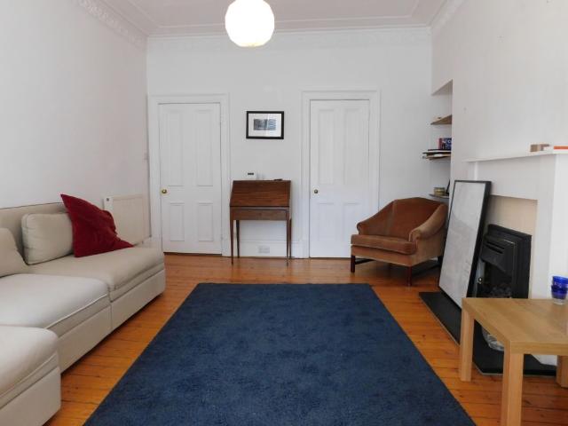 Apartment for rent in Bellfield, Portobello