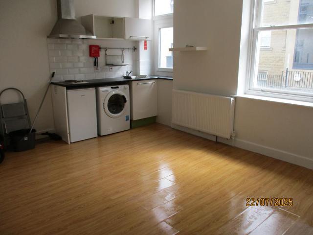 Apartment for rent in Highfields, Huddersfield
