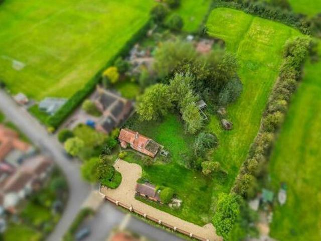 House for sale in Lyons, Greater London