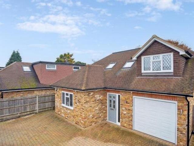 House for sale in Iver, Richings Park