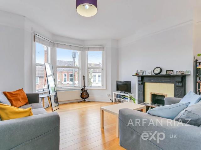 Apartment for rent in Harlesden, Greater London