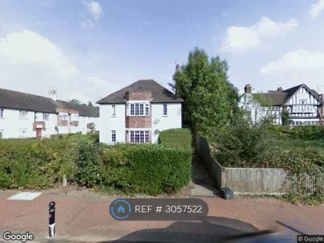 Apartment for rent in Wexham and Ivers Community Board, Richings Park
