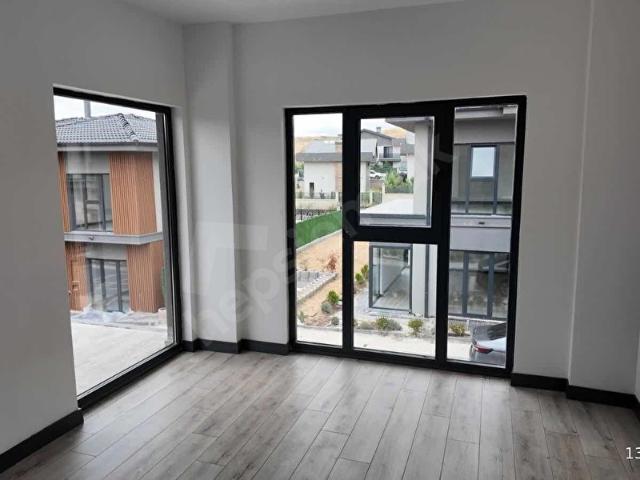 Yenimahalle, Ankara içerisinde satılık Villa