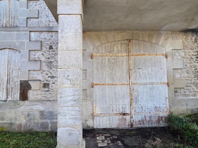 Garage vente à Jonzac, Lorignac