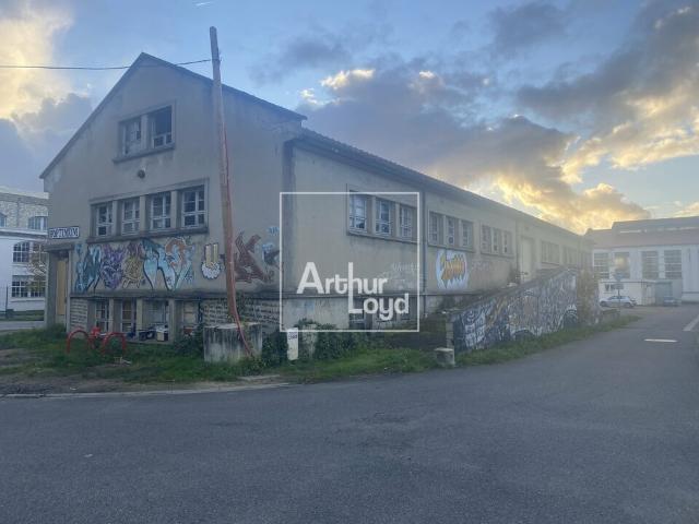 Local Commercial vente à Fontainebleau, Champagne-sur-seine