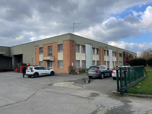 Local Commercial vente à Palaiseau, Wissous