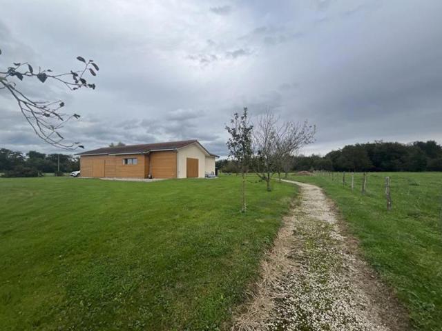 Maison vente à Bourg-en-Bresse, Auvergne-Rhône-Alpes