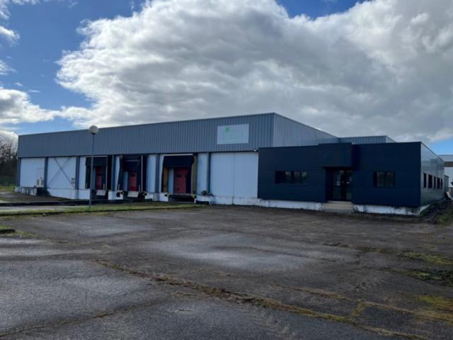 Local Commercial location à Auxerre, Migennes