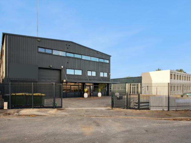 Local Commercial vente à Palaiseau, Brétigny-sur-orge