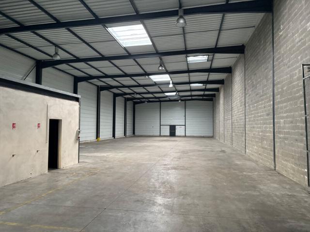 Local Commercial vente à Villefranche-sur-Saône, Rhône