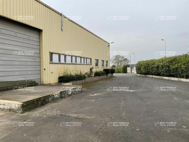 Local Commercial vente à Mantes-la-Jolie, Les Mureaux