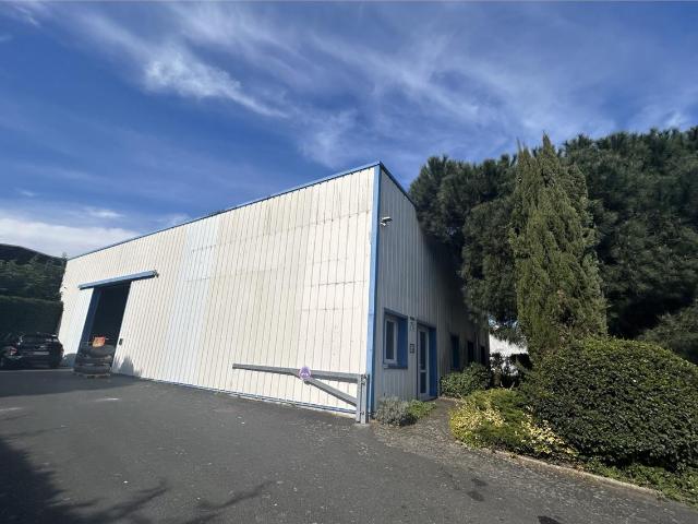 Local Commercial vente à Nantes, Janvraie