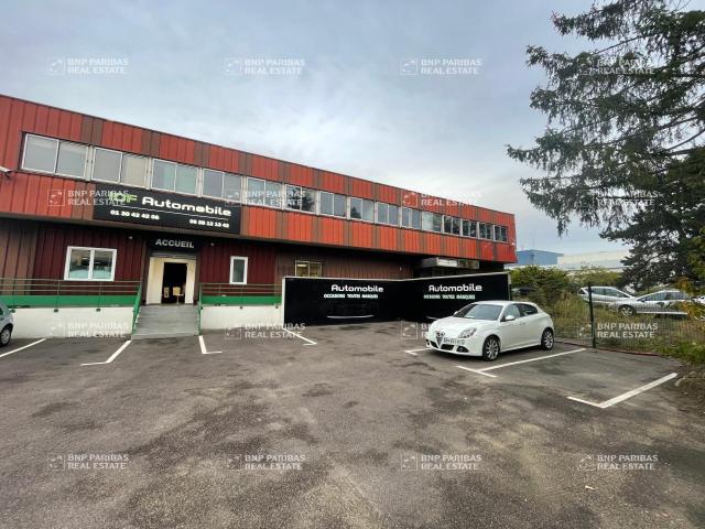 Local Commercial vente à Mantes-la-Jolie, Porcheville