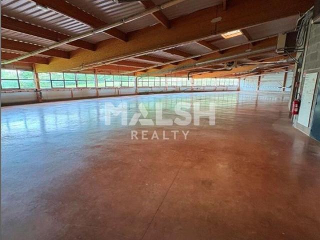 Local Commercial vente à Bourg-en-Bresse, Ceyzériat