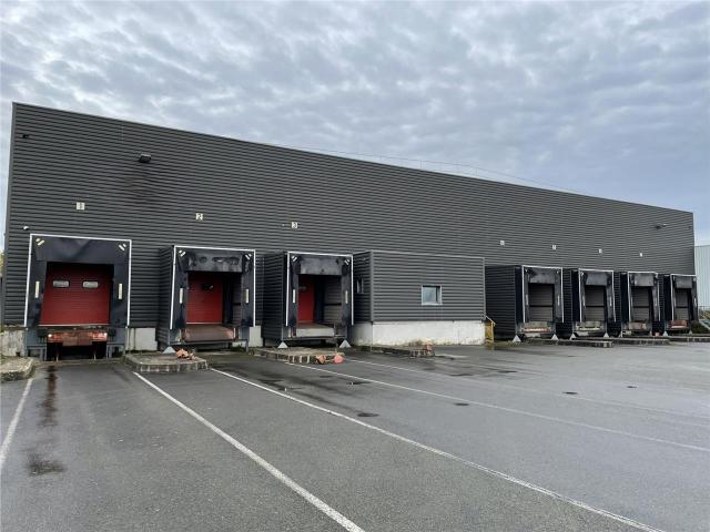 Local Commercial vente à Laval