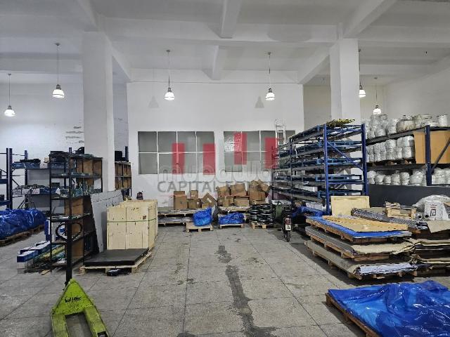 Local commercial vente à Anfa, Gharb-Chrarda-Beni Hssen