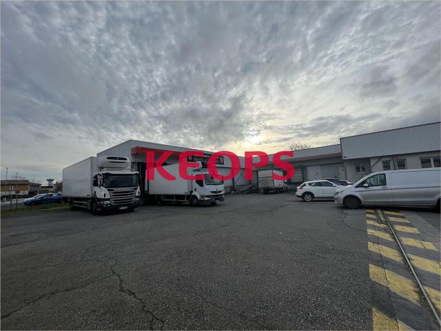 Local Commercial vente à Toulouse, Aucamville