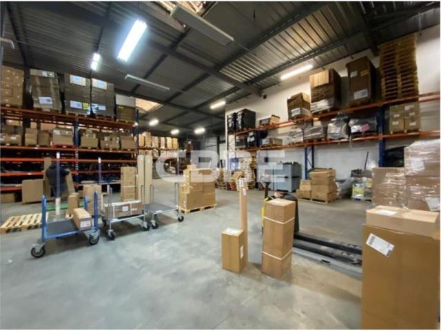 Local Commercial vente à Bordeaux, Blanquefort
