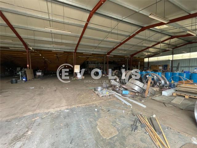 Local Commercial vente à Arcachon, Belin-béliet