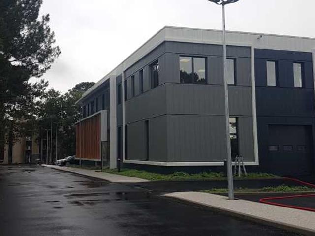 Local Commercial vente à Bordeaux, Pessac