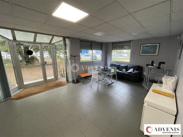 Local Commercial vente à Bordeaux, Cestas