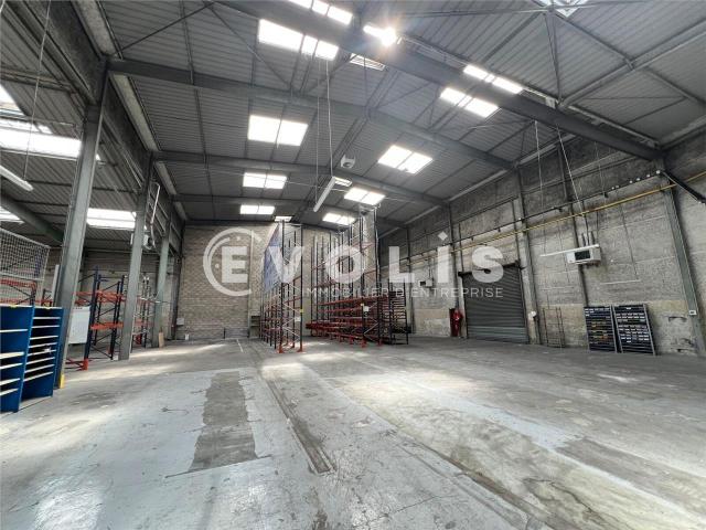 Local Commercial vente à Torcy, Croissy-beaubourg
