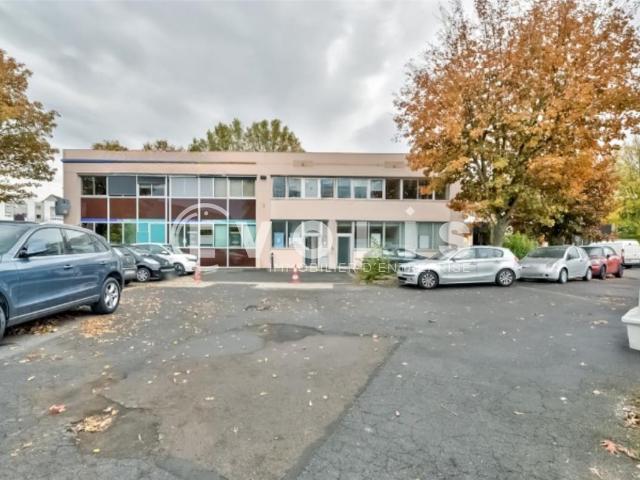 Local Commercial location à Torcy