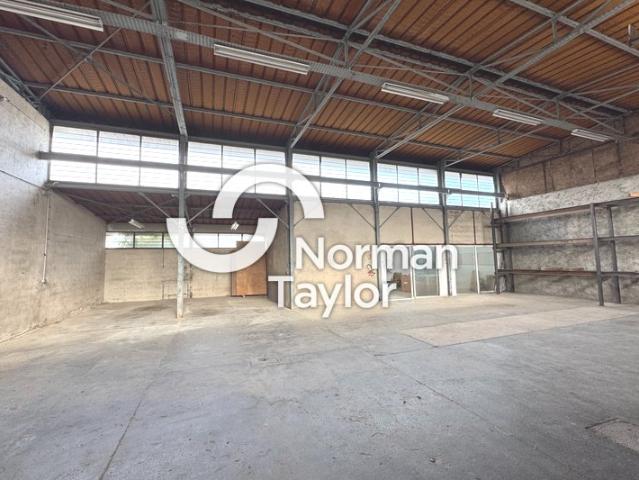 Local Commercial vente à Montpellier, Fabrègues