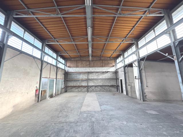 Local Commercial vente à Montpellier, Fabrègues