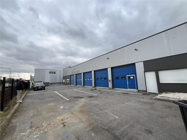 Local Commercial vente à Palaiseau, Guibeville
