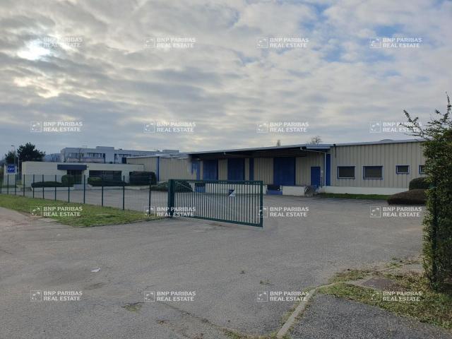 Local Commercial vente à La Tour-du-Pin, Saint-quentin-fallavier