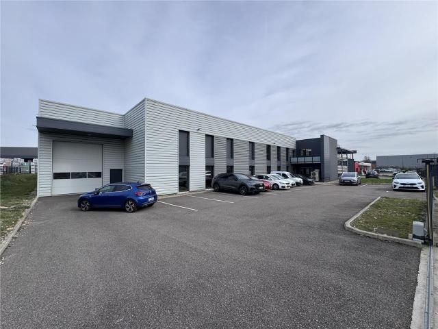 Local Commercial vente à Belley, Château-gaillard