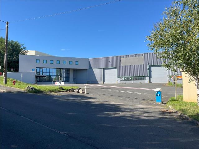Local Commercial vente à Bourg-en-Bresse, Jassans-riottier