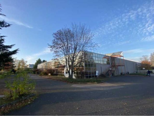 Local Commercial vente à Rambouillet, Maurepas